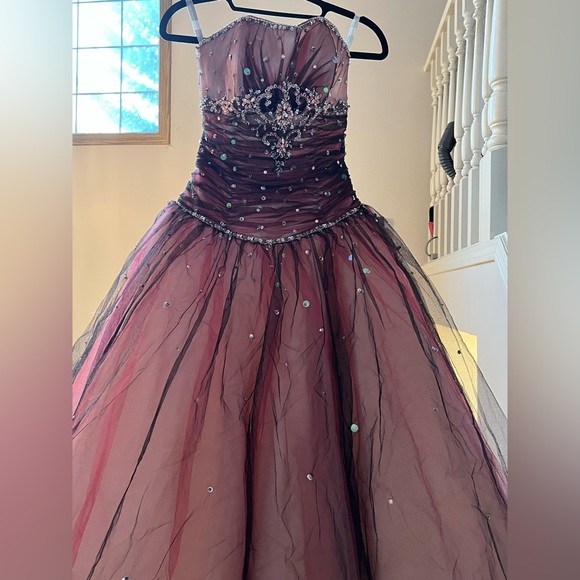 Alfred Angelo Prom gown - Picture 11 of 13
